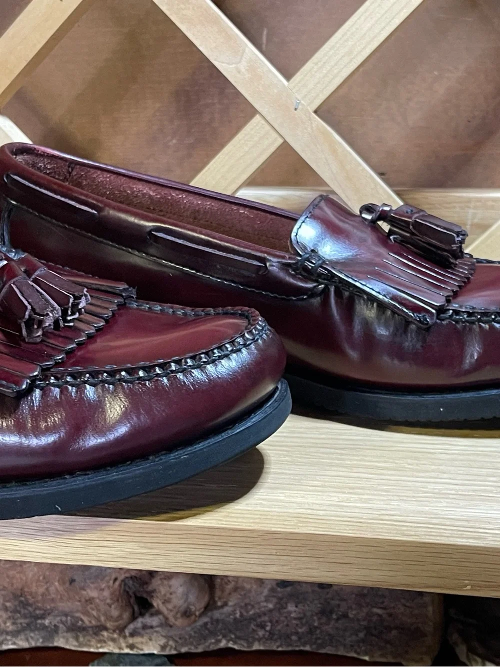 EUC Rockport DMX Men’s Sz 10.5 W Burgundy Tassel Kiltie Loafers